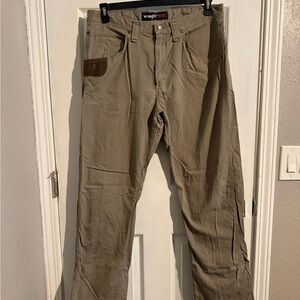 Wrangler Men's Brown Cargo Pants